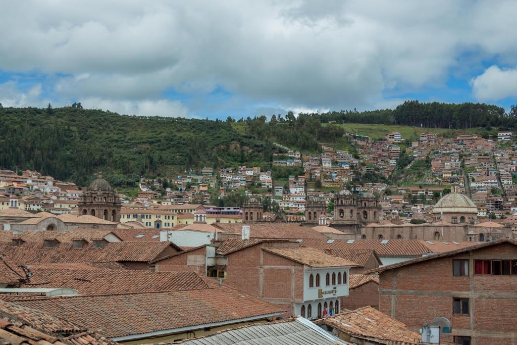 Hospedaje Qori Punku Cuzco Exterior foto