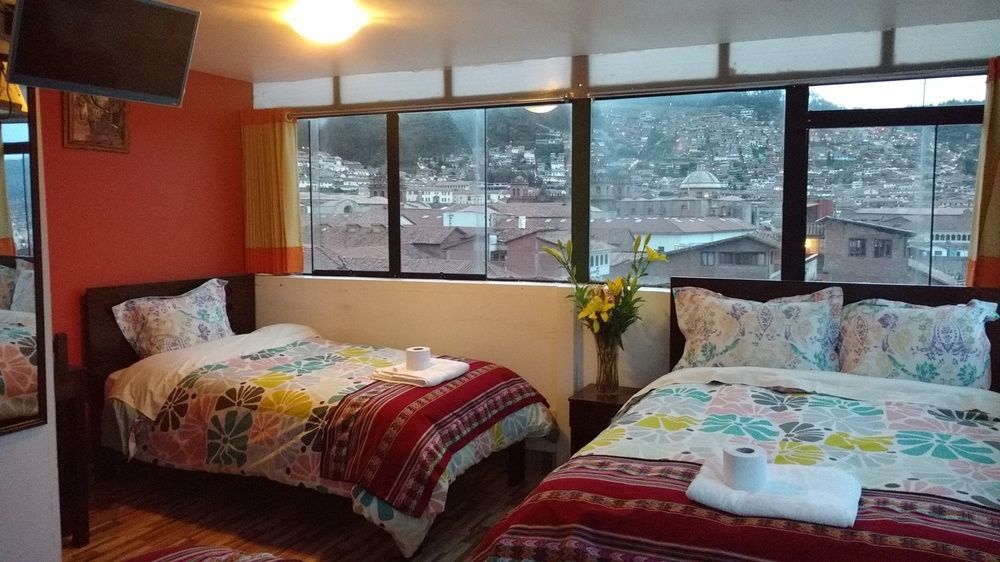 Hospedaje Qori Punku Cuzco Exterior foto